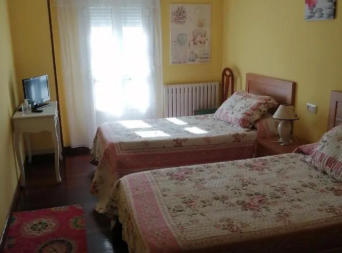 Casa Frade בית הארחה